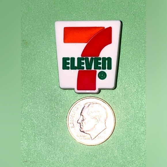 (10 for $15) 7 ELEVEN Convenience Store Food Crocs Shoe Charms - Picture 1 of 1